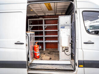 2015-mercedes-benz-sprinter-516-cdi-1438831-46361306