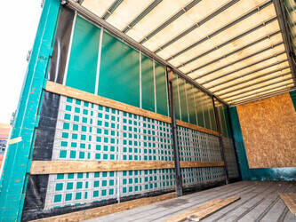 2016-mercedes-benz-actros-2545-1438833-46361354