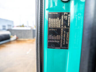 2016-mercedes-benz-actros-2545-1438833-46361382