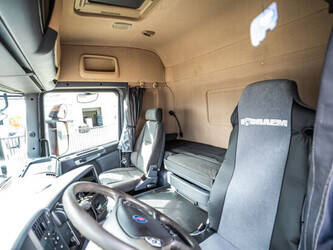 2011-scania-g480-1438834-46361397