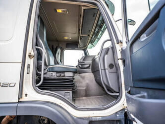 2010-volvo-fmx-420-1438836-46361454