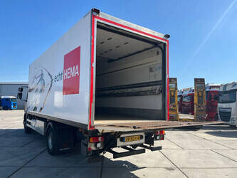 2014-daf-lf-220-fa-1438839-46361571