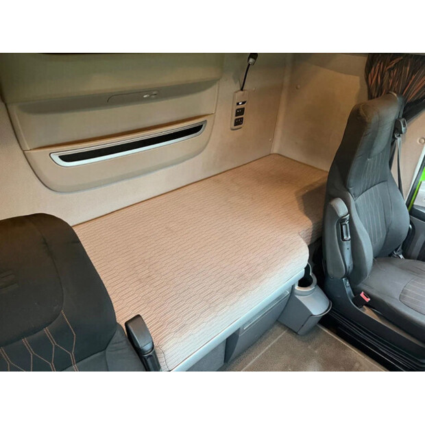 2018 داف XF 480 FT-46362181