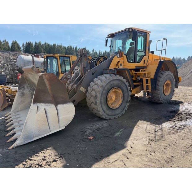 2008 فولفو L150F-46371228