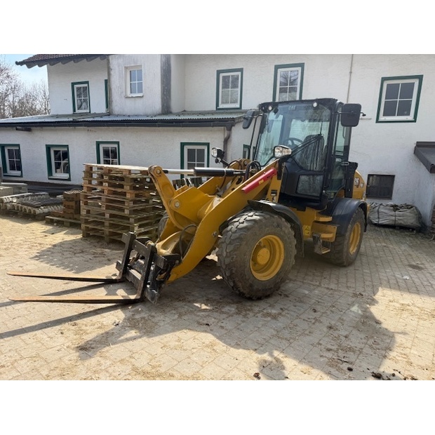 2023 Caterpillar 908-46371332