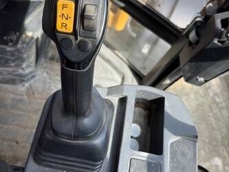 2023-caterpillar-908-1438908-46371338