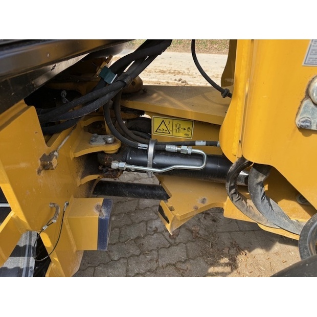 2023 Caterpillar 908-46371339