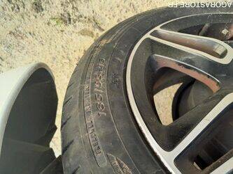 2014-renault-twingo-1438921-46377097