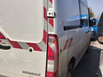 2020-renault-master-1438925-46377145