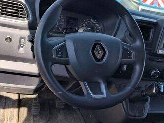 2020-renault-master-1438925-46377159
