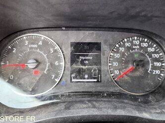 2020-renault-master-1438925-46377164