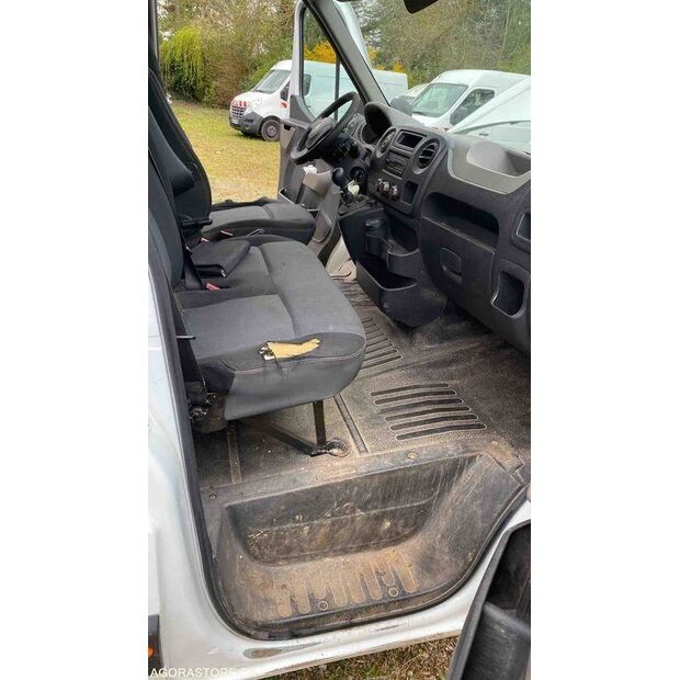 2012 Renault Master-46377201