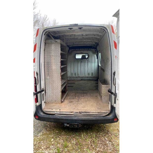 2012 Renault Master-46377203