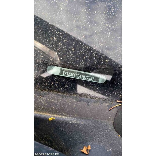 2013 رينو Master-46377318