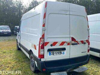 2013-renault-master-1438935-46377333