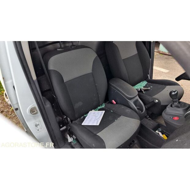 2018 رينو Kangoo-46377354