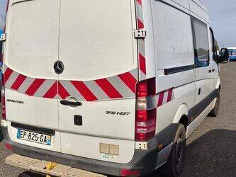 2017-mercedes-benz-sprinter-1438937-46377376