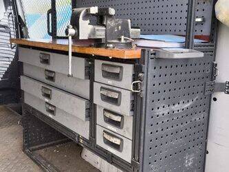 2017-mercedes-benz-sprinter-1438937-46377382