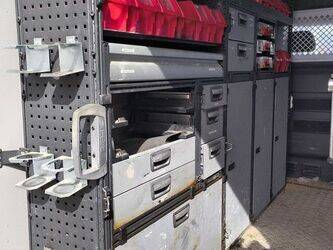 2017-mercedes-benz-sprinter-1438937-46377399