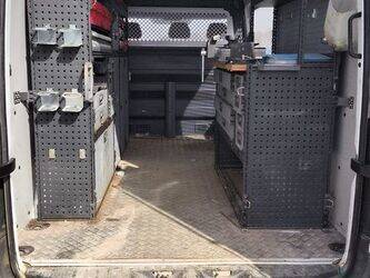 2017-mercedes-benz-sprinter-1438937-46377400