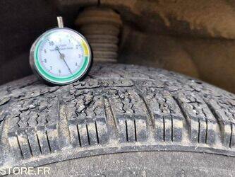 2017-mercedes-benz-sprinter-1438937-46377405