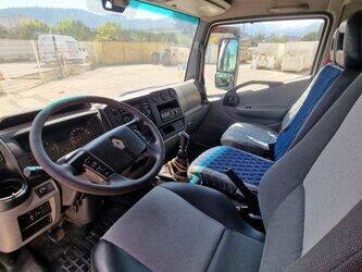 2015-renault-d-1438945-46377463