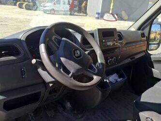 2021-renault-master-1438946-46377472