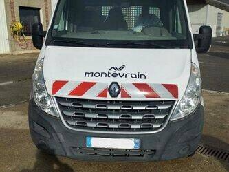 صورة ل شاحنات مسطحة 2012 رينو Master