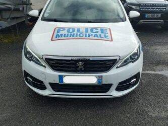 صورة ل سيارات 2017 بيجو 308