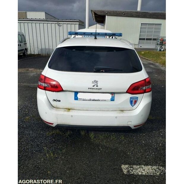 2017 بيجو 308-46377483