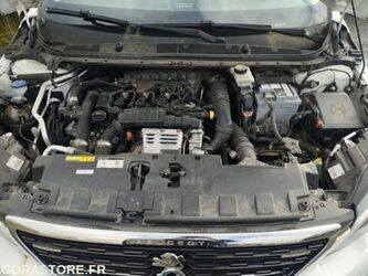 2017-peugeot-308-1438948-46377487