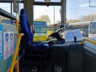 2009-mercedes-benz-intouro-1438956-46377556