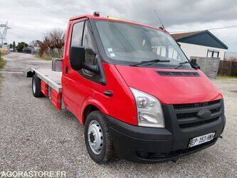 2007-ford-transit-1438957-46377560