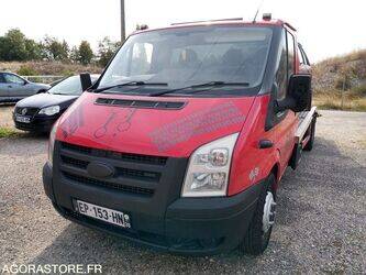 2007-ford-transit-1438957-46377581