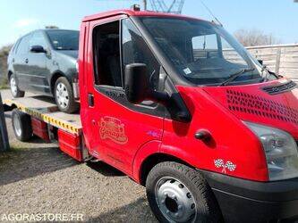 2007-ford-transit-1438957-46377586