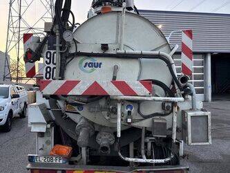 2002-renault-premium-1438959-46377610