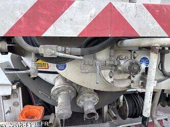 2002-renault-premium-1438959-46377615