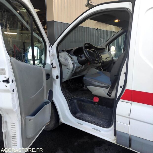 2012 رينو Trafic-46377738