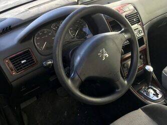 2006-peugeot-307-1438969-46377772