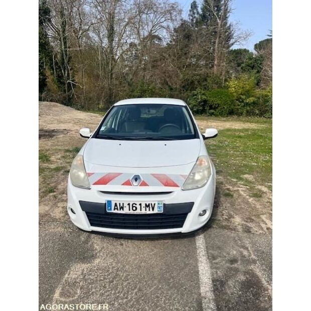 2010 Renault Clio-46377803