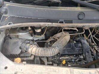 2012-renault-master-1438974-46377812