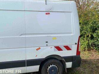 2013-renault-master-1438980-46377874