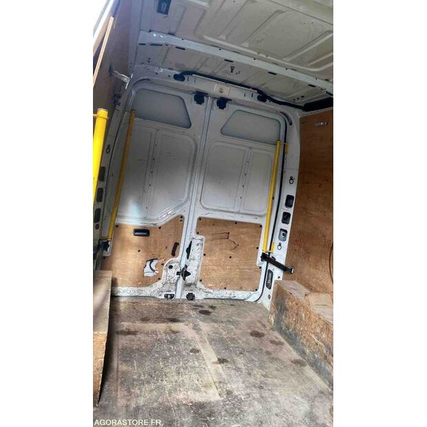 2013 Renault Master-46377881