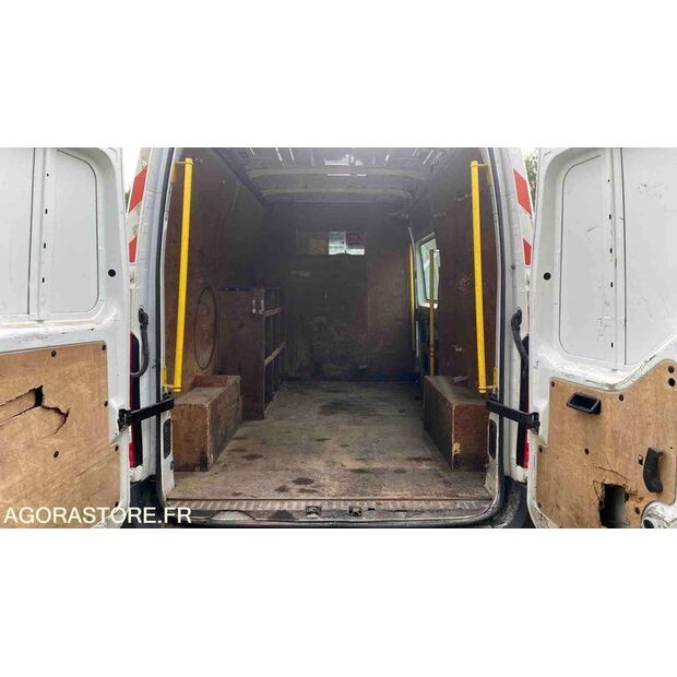 2013 Renault Master-46377882