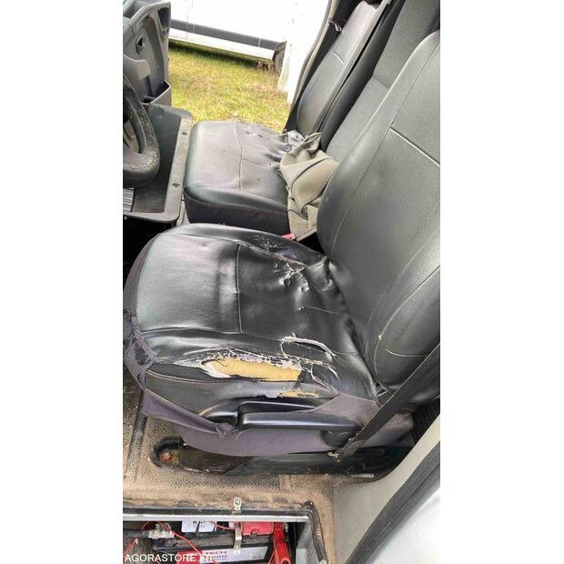 2013 Renault Master-46377883