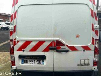 2014-renault-master-1438984-46377922