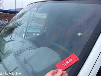 2014-renault-master-1438984-46377925