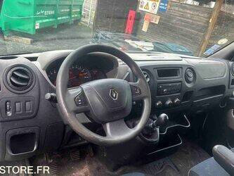 2014-renault-master-1438984-46377927