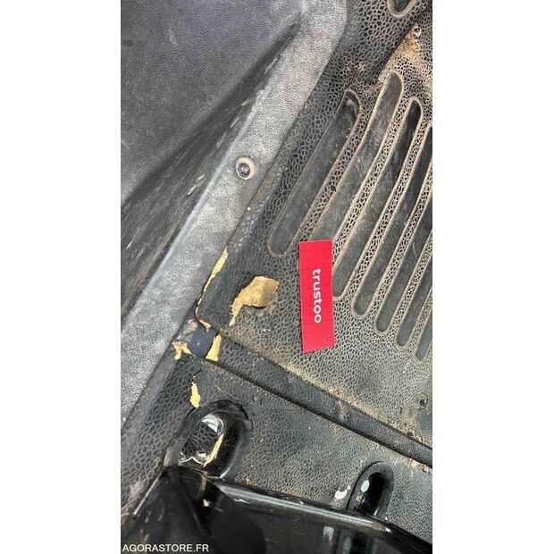 2014 رينو Master-46377940