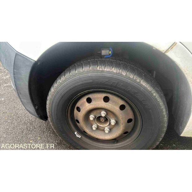 2014 رينو Master-46377941